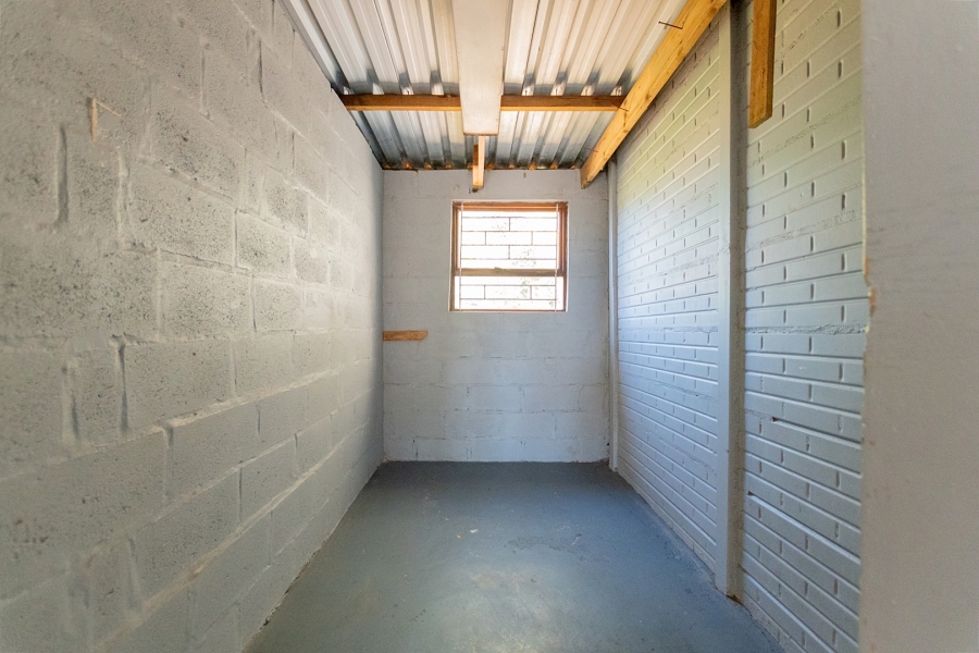 4 Bedroom Property for Sale in Velddrif Western Cape